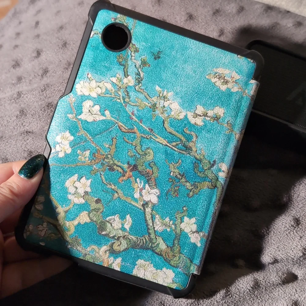 Sleep Cover | Kobo Clara Black & White | Van Gogh's Almond Blossoms Design